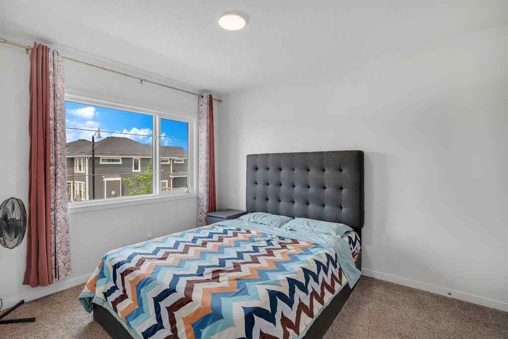 MLS® A2264365 - 190 Dawson Harbour Rise  in Dawson\'s Landing Chestermere, Residential