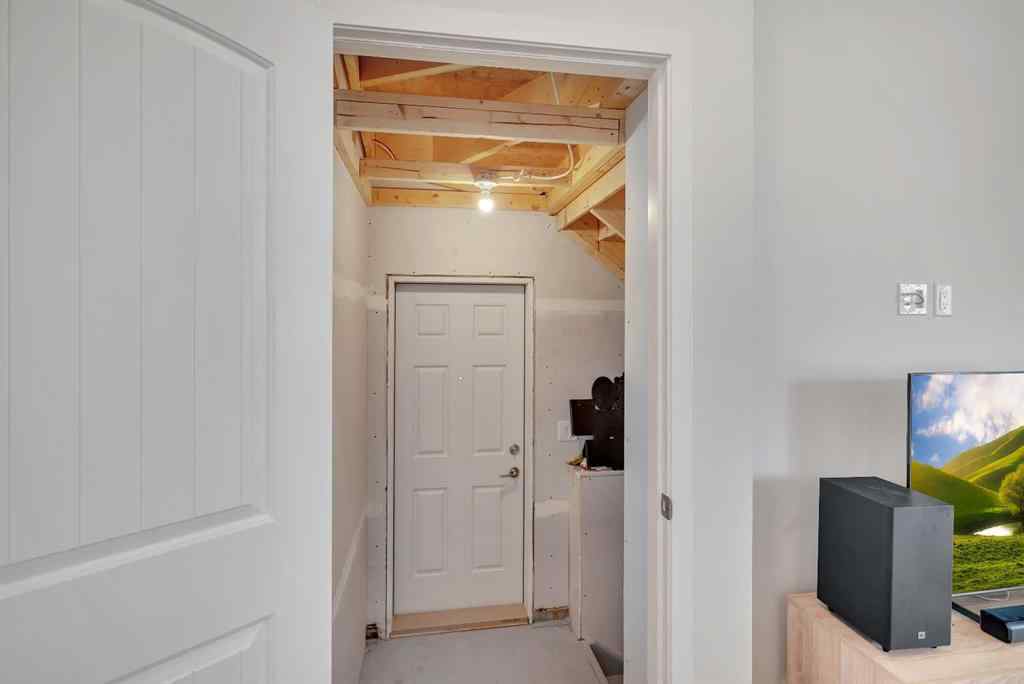 MLS® A2264365 - 190 Dawson Harbour Rise  in Dawson\'s Landing Chestermere, Residential