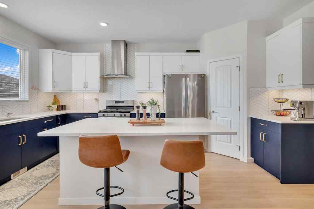 MLS® A2264365 - 190 Dawson Harbour Rise  in Dawson\'s Landing Chestermere, Residential