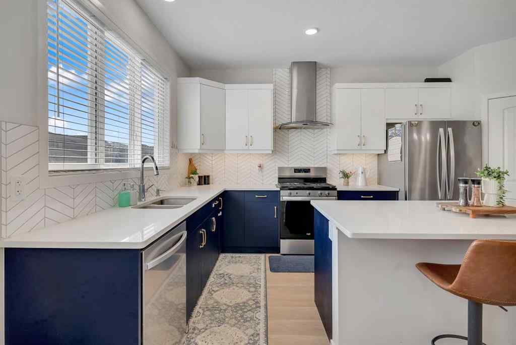 MLS® A2264365 - 190 Dawson Harbour Rise  in Dawson\'s Landing Chestermere, Residential