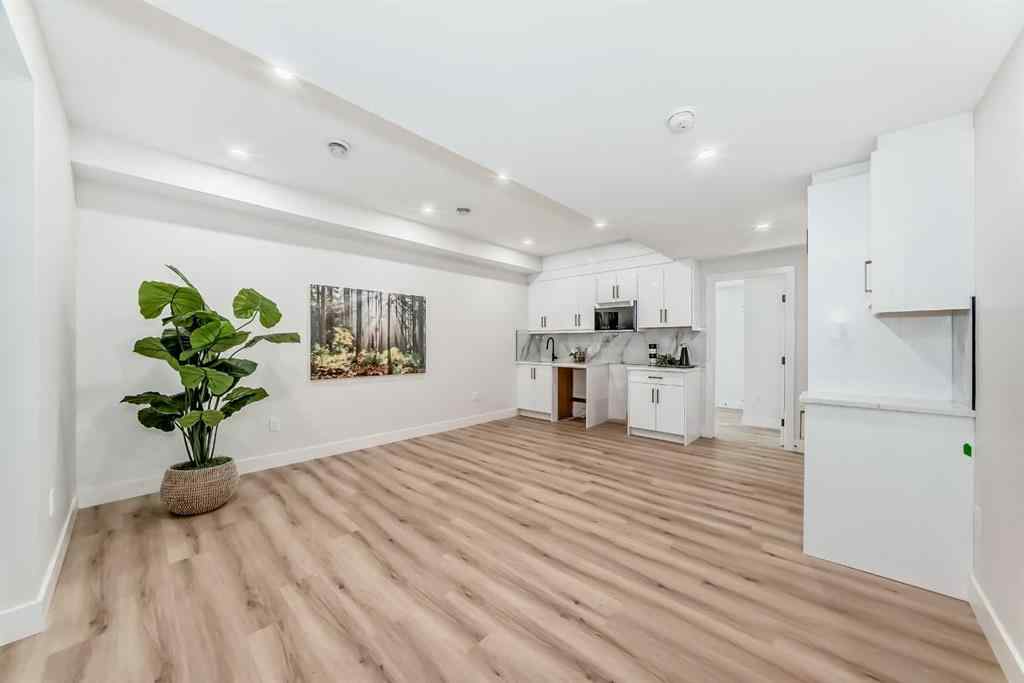 MLS® A2264368 - 2313 23 Avenue SW in Richmond Calgary, Residential