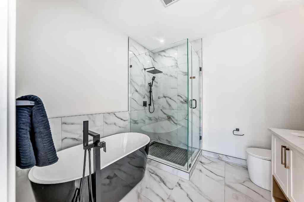 MLS® A2264368 - 2313 23 Avenue SW in Richmond Calgary, Residential