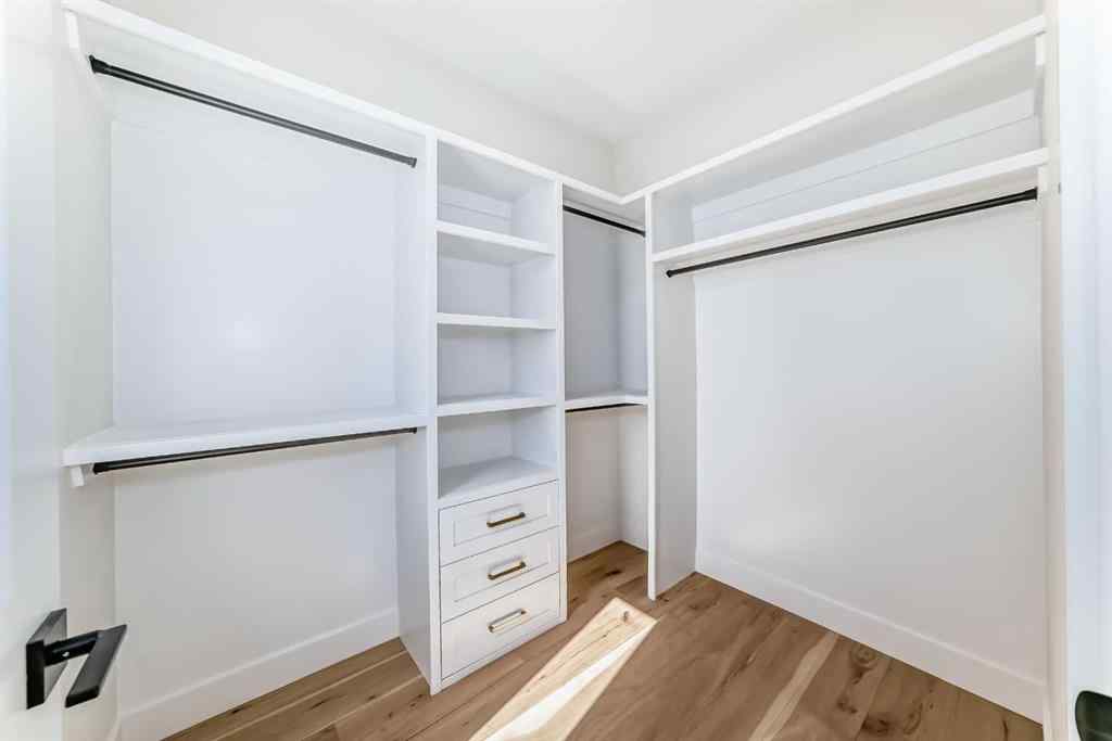 MLS® A2264368 - 2313 23 Avenue SW in Richmond Calgary, Residential