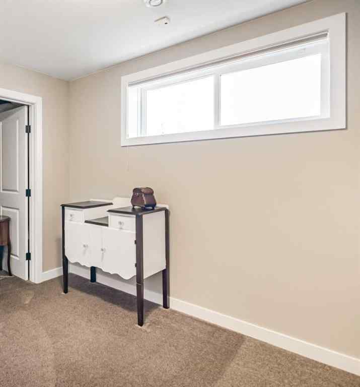 MLS® A2264369 - 7 Leonard Close  in Lakeway Landing Sylvan Lake, Residential