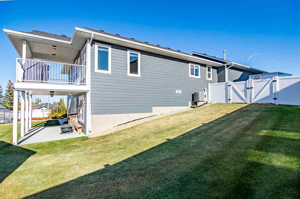 MLS® A2264369 - 7 Leonard Close  in Lakeway Landing Sylvan Lake, Residential