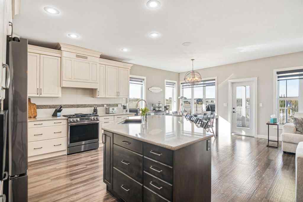 MLS® A2264369 - 7 Leonard Close  in Lakeway Landing Sylvan Lake, Residential