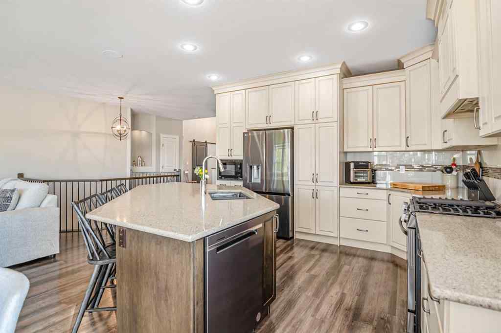 MLS® A2264369 - 7 Leonard Close  in Lakeway Landing Sylvan Lake, Residential