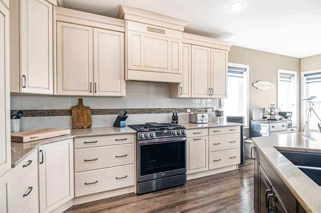 MLS® A2264369 - 7 Leonard Close  in Lakeway Landing Sylvan Lake, Residential