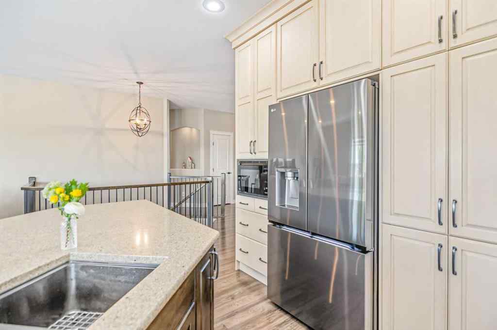 MLS® A2264369 - 7 Leonard Close  in Lakeway Landing Sylvan Lake, Residential