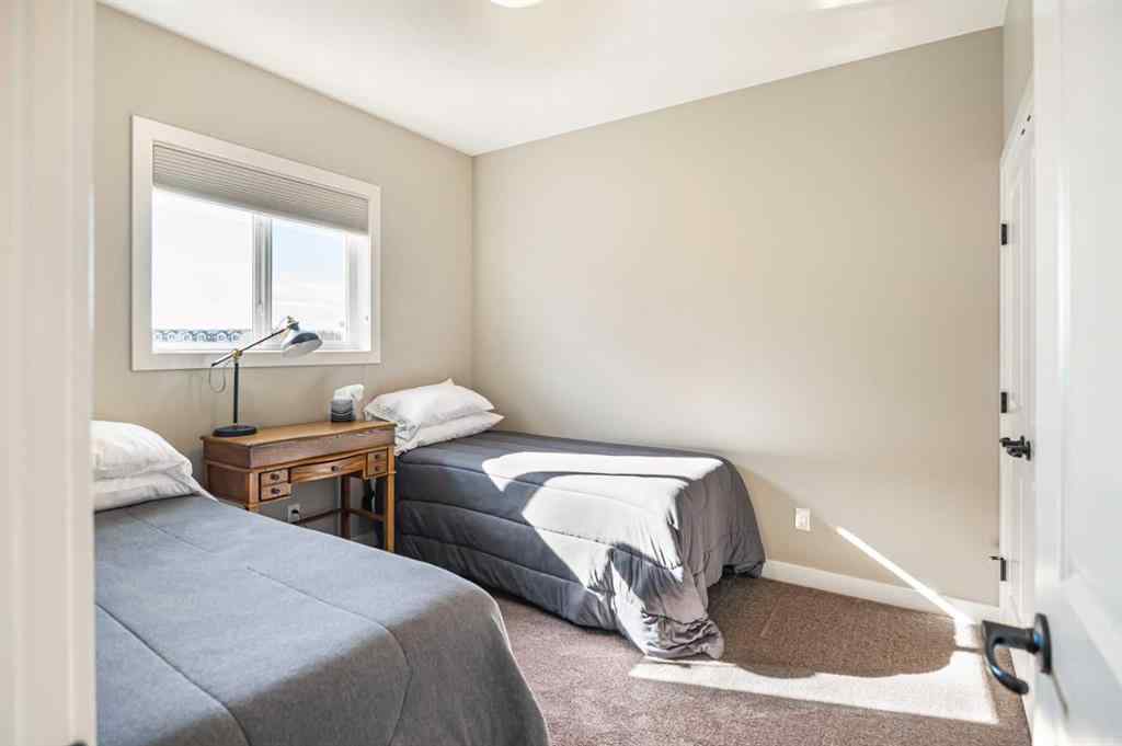 MLS® A2264369 - 7 Leonard Close  in Lakeway Landing Sylvan Lake, Residential