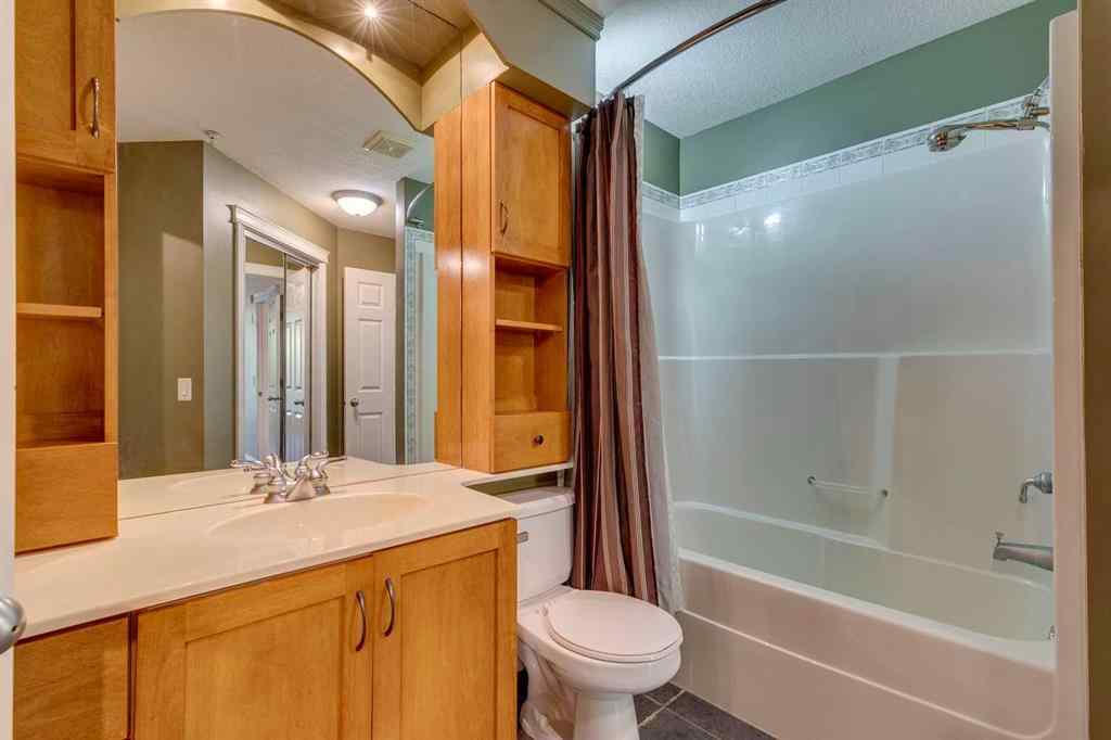 MLS® A2264370 - Unit #2201 24 Hemlock Crescent SW in Spruce Cliff Calgary, Residential