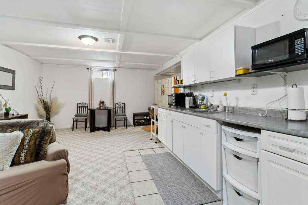 MLS® A2264376 - 9 Ockley Close  in Oriole Park Red Deer, Residential