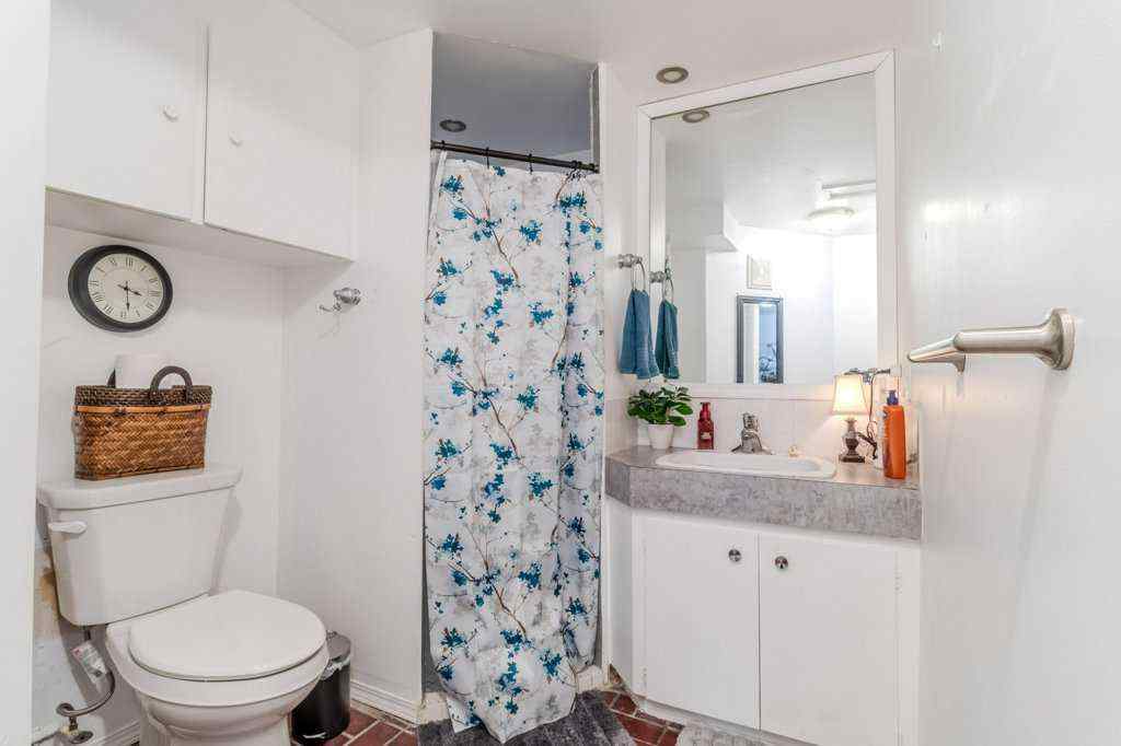 MLS® A2264376 - 9 Ockley Close  in Oriole Park Red Deer, Residential