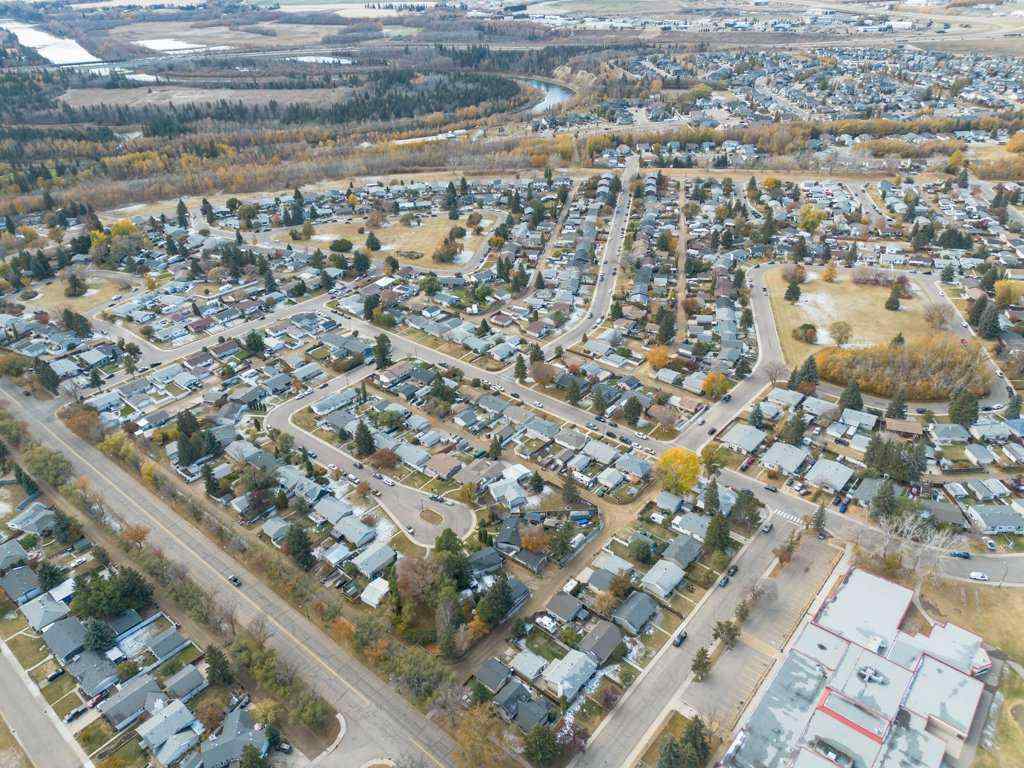 MLS® A2264376 - 9 Ockley Close  in Oriole Park Red Deer, Residential