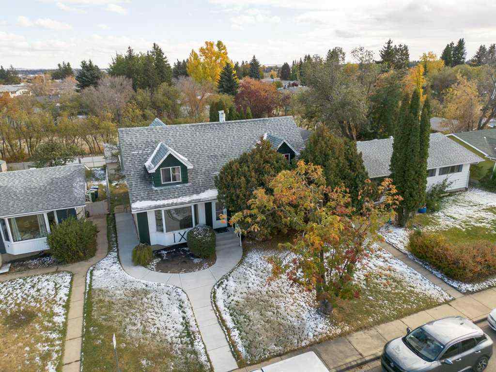 MLS® A2264376 - 9 Ockley Close  in Oriole Park Red Deer, Residential