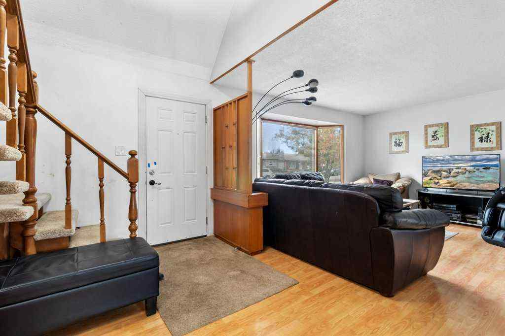 MLS® A2264376 - 9 Ockley Close  in Oriole Park Red Deer, Residential