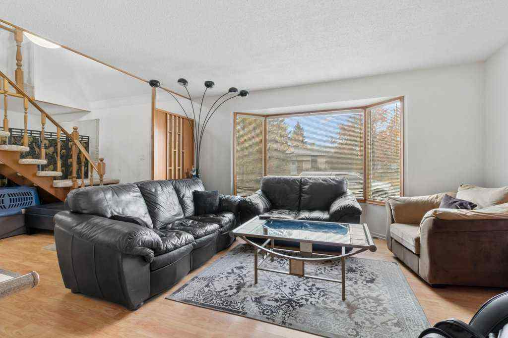 MLS® A2264376 - 9 Ockley Close  in Oriole Park Red Deer, Residential