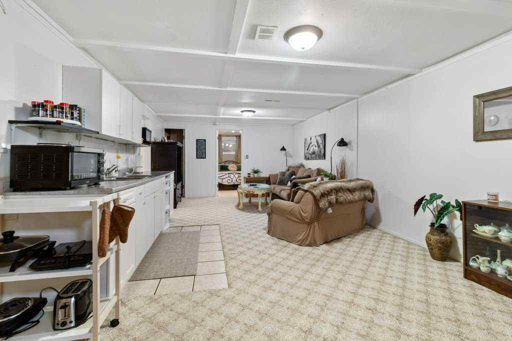 MLS® A2264376 - 9 Ockley Close  in Oriole Park Red Deer, Residential