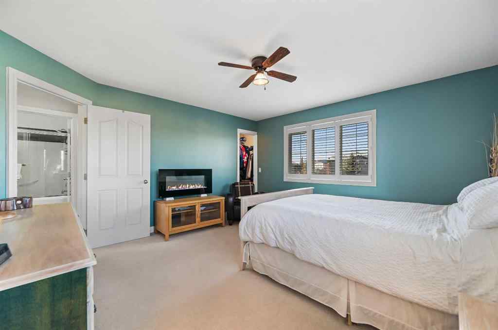 MLS® A2264378 - 60 Canoe Cove SW in Canals Airdrie, Residential