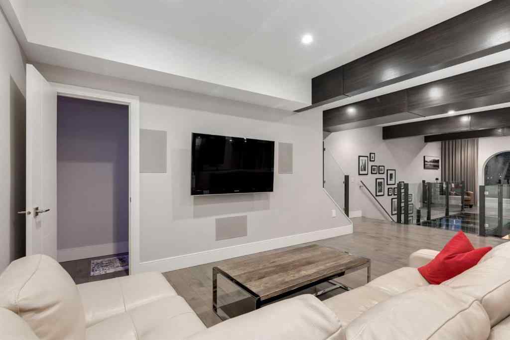 MLS® A2264379 - 102 18 Avenue SE in Mission Calgary, Residential