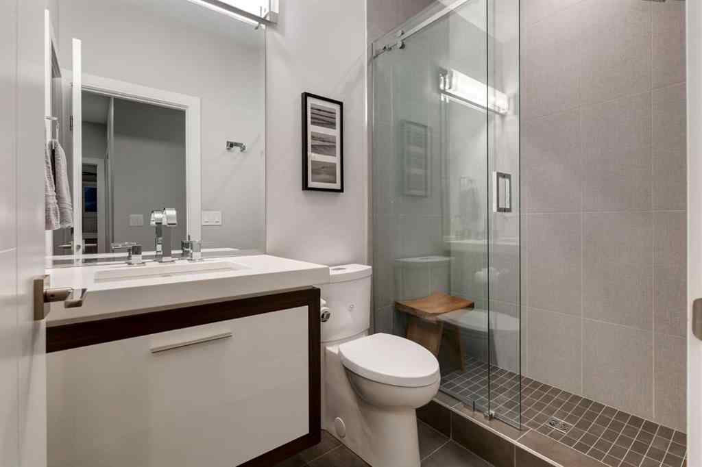 MLS® A2264379 - 102 18 Avenue SE in Mission Calgary, Residential