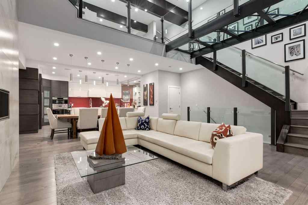 MLS® A2264379 - 102 18 Avenue SE in Mission Calgary, Residential