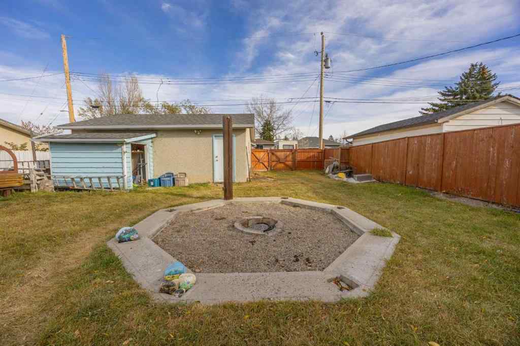 MLS® A2264381 - 1508 49 Street SE in Forest Lawn Calgary, Residential