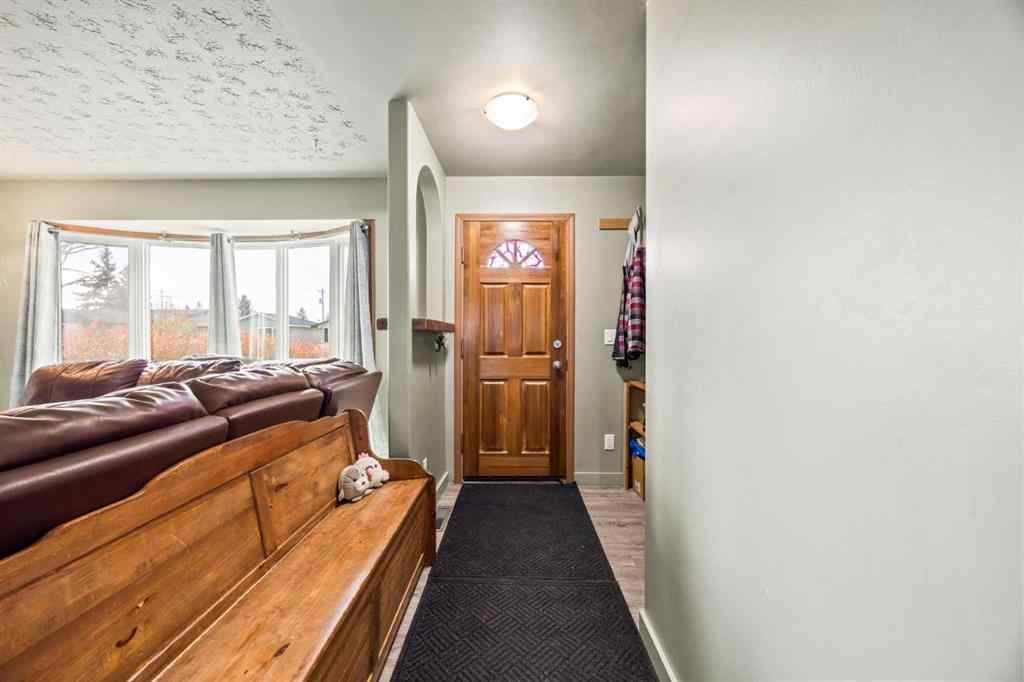 MLS® A2264381 - 1508 49 Street SE in Forest Lawn Calgary, Residential