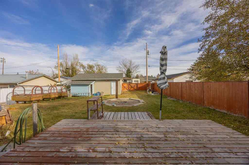 MLS® A2264381 - 1508 49 Street SE in Forest Lawn Calgary, Residential