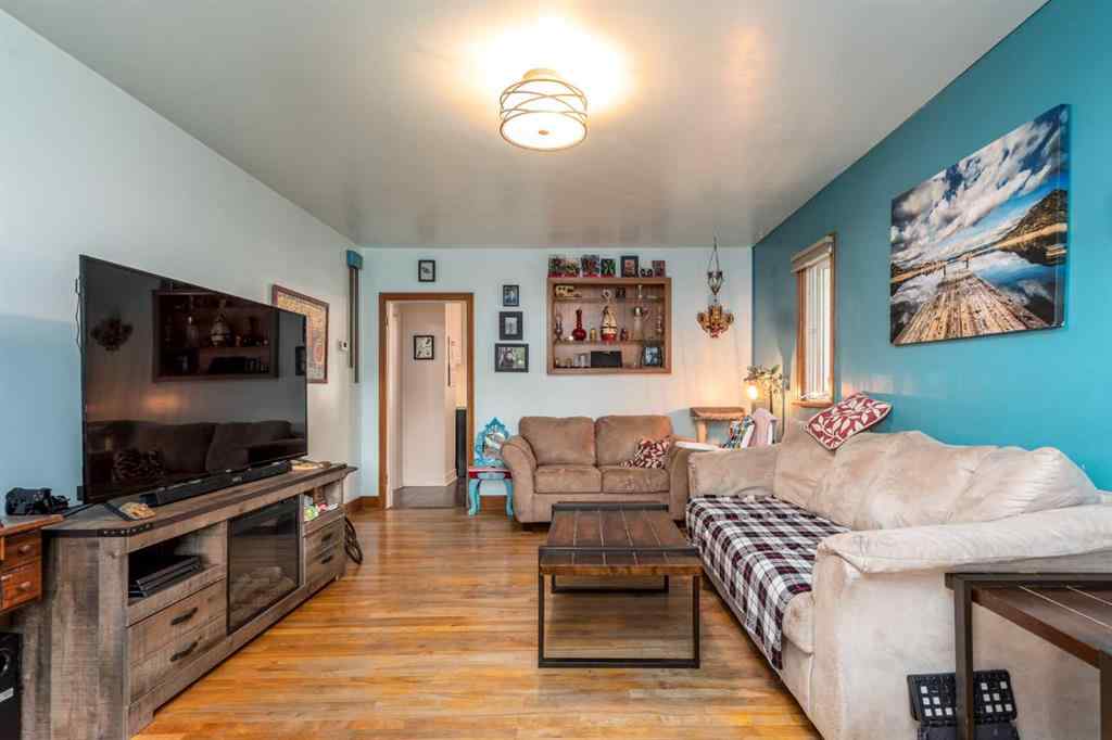 MLS® A2264386 - 69 2 Street NW in Riverside Medicine Hat, Residential