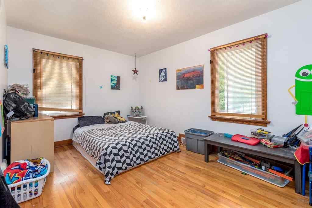 MLS® A2264386 - 69 2 Street NW in Riverside Medicine Hat, Residential