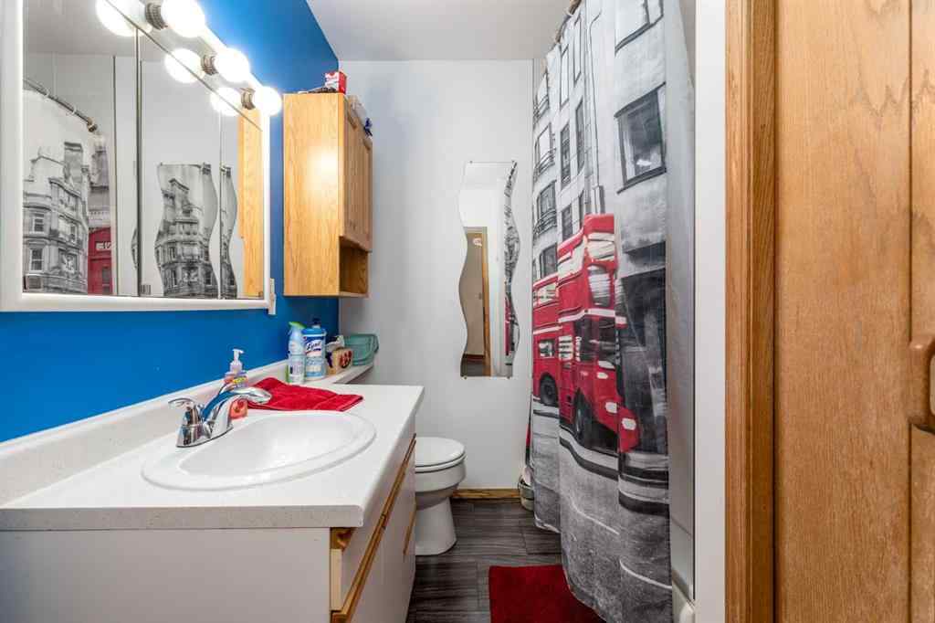 MLS® A2264386 - 69 2 Street NW in Riverside Medicine Hat, Residential