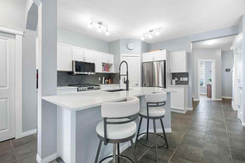 MLS® A2264388 - 157 Morningside Gardens SW in Morningside Airdrie, Residential