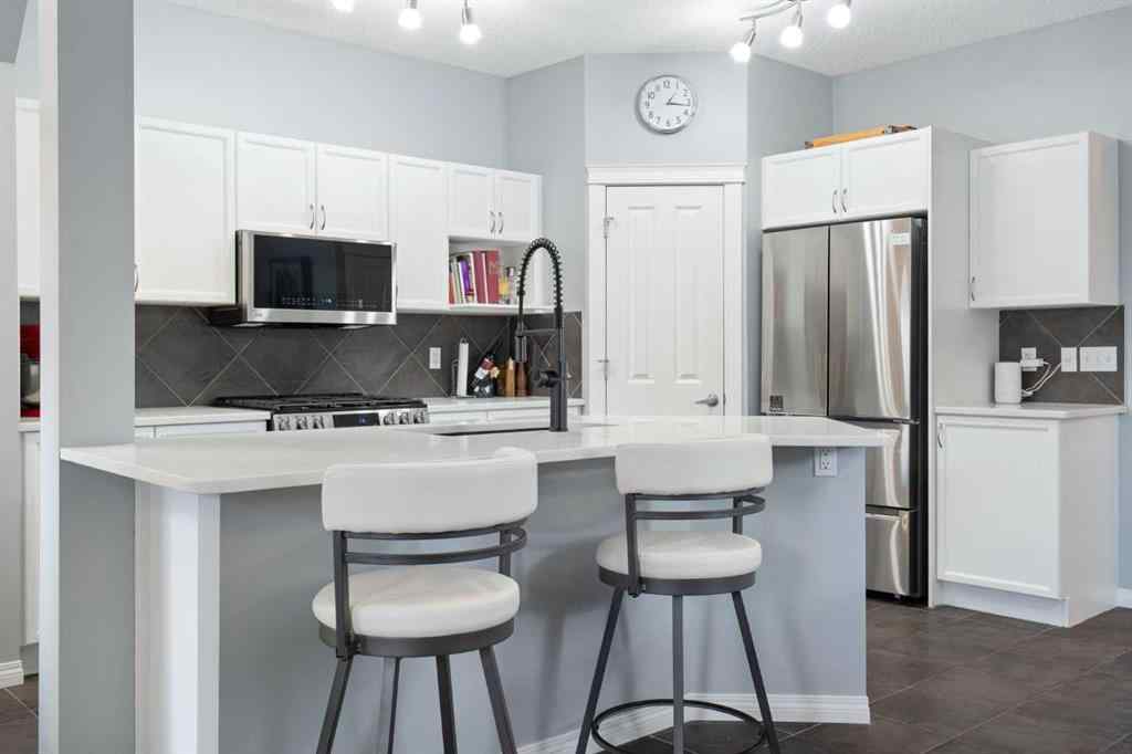 MLS® A2264388 - 157 Morningside Gardens SW in Morningside Airdrie, Residential