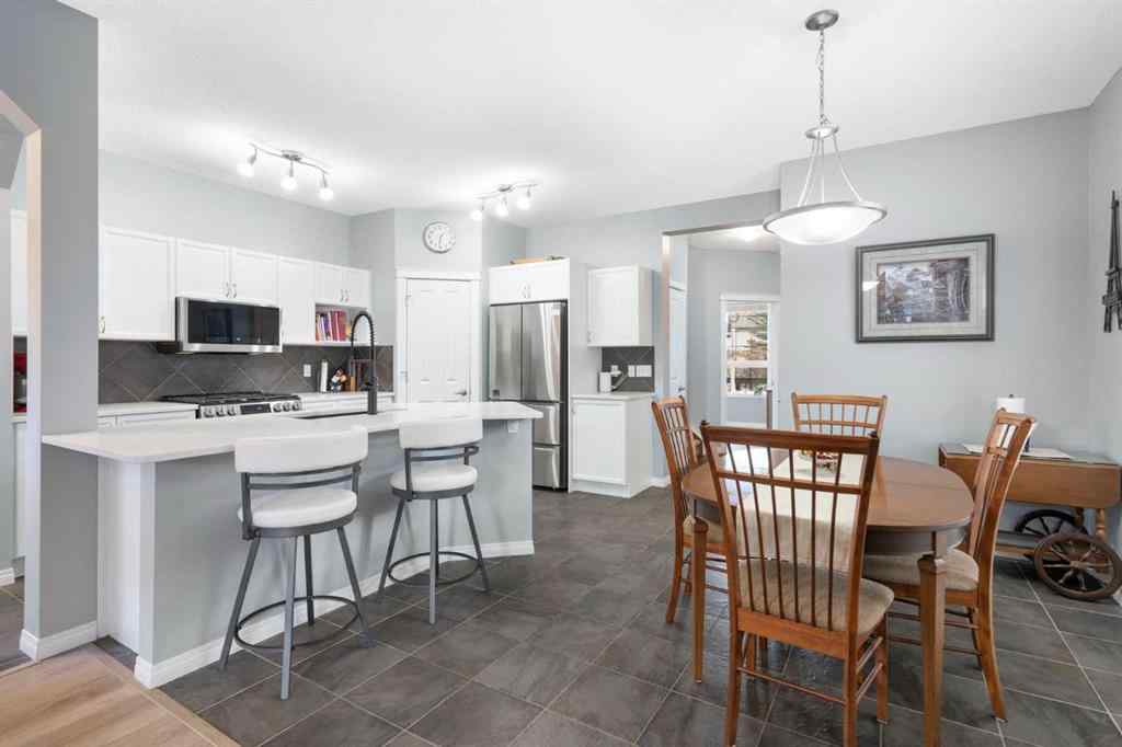 MLS® A2264388 - 157 Morningside Gardens SW in Morningside Airdrie, Residential