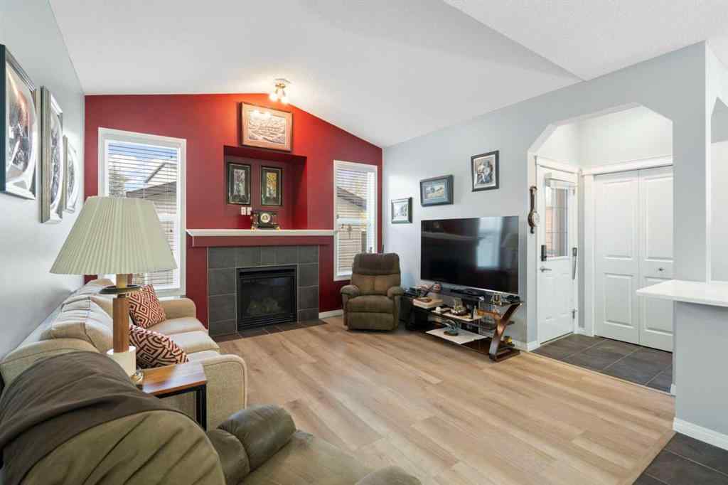 MLS® A2264388 - 157 Morningside Gardens SW in Morningside Airdrie, Residential