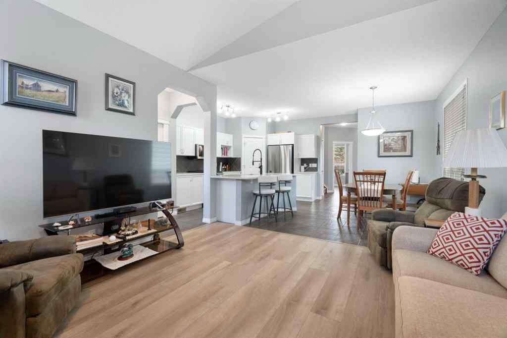 MLS® A2264388 - 157 Morningside Gardens SW in Morningside Airdrie, Residential