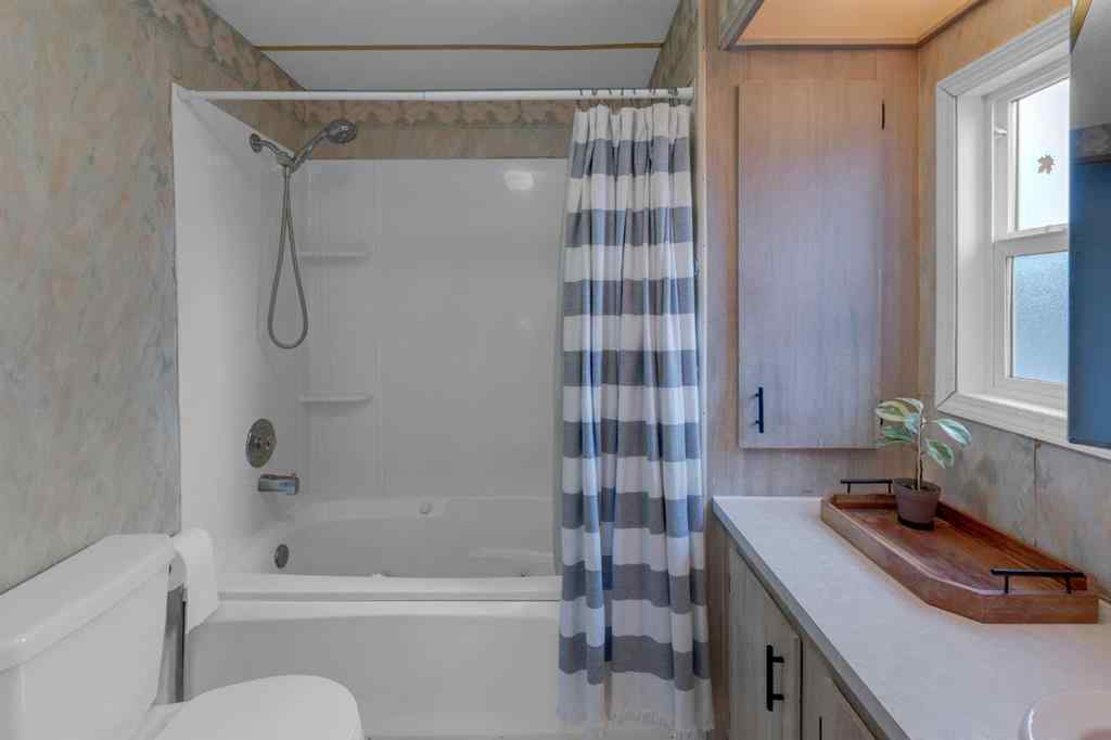 MLS® A2264392 - 47 Huntstrom Drive NE in Huntington Hills Calgary, Residential