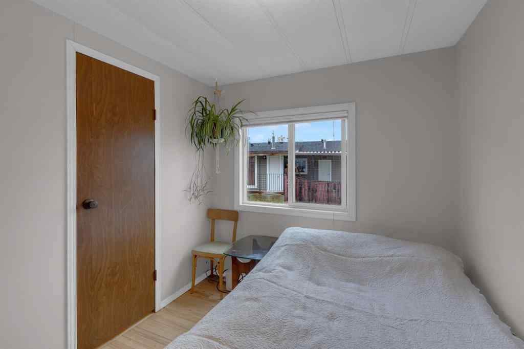 MLS® A2264392 - 47 Huntstrom Drive NE in Huntington Hills Calgary, Residential