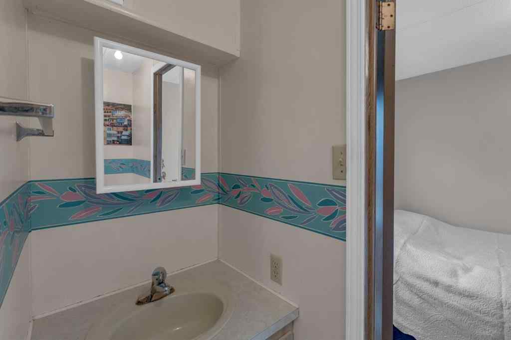 MLS® A2264392 - 47 Huntstrom Drive NE in Huntington Hills Calgary, Residential