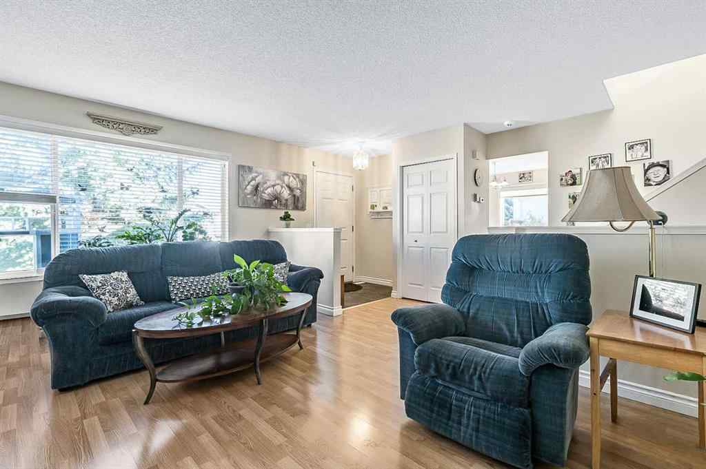 MLS® A2264399 - 1531 11 Avenue SE in Sunshine Meadow High River, Residential