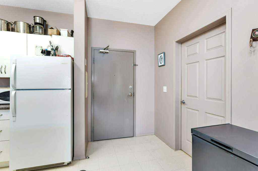 MLS® A2264400 - Unit #108 80A Kelloway Crescent  in Kentwood East Red Deer, Residential