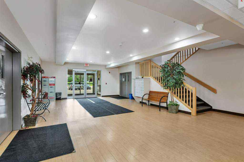 MLS® A2264400 - Unit #108 80A Kelloway Crescent  in Kentwood East Red Deer, Residential