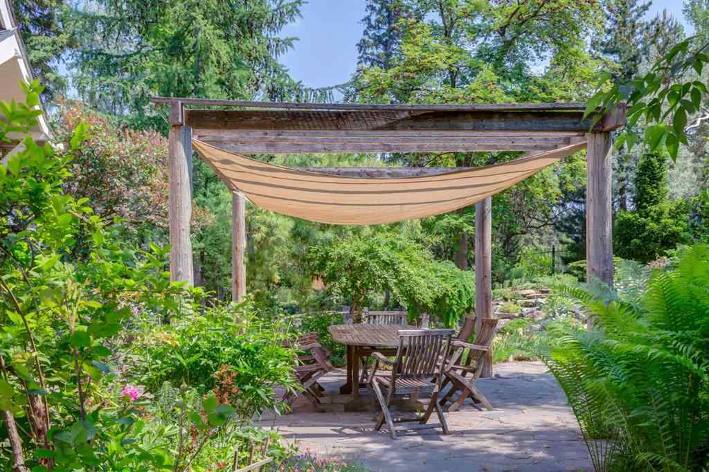 MLS® A2264402 - 2209 Carleton Street SW in Upper Mount Royal Calgary, Residential