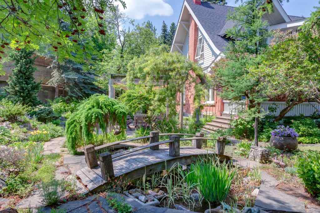 MLS® A2264402 - 2209 Carleton Street SW in Upper Mount Royal Calgary, Residential