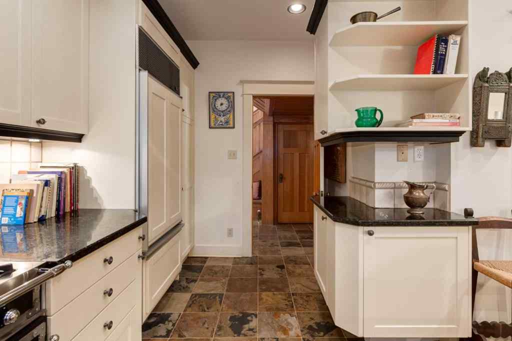 MLS® A2264402 - 2209 Carleton Street SW in Upper Mount Royal Calgary, Residential