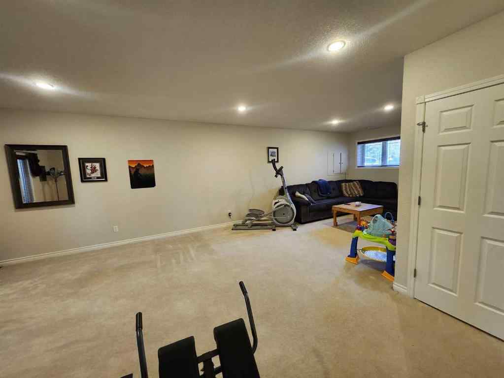 MLS® A2264405 - 2120 25 Street  in NONE Coaldale, Residential