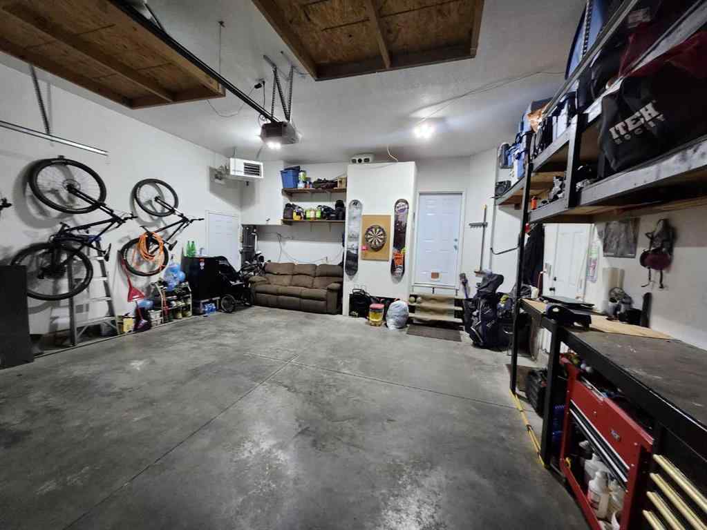 MLS® A2264405 - 2120 25 Street  in NONE Coaldale, Residential