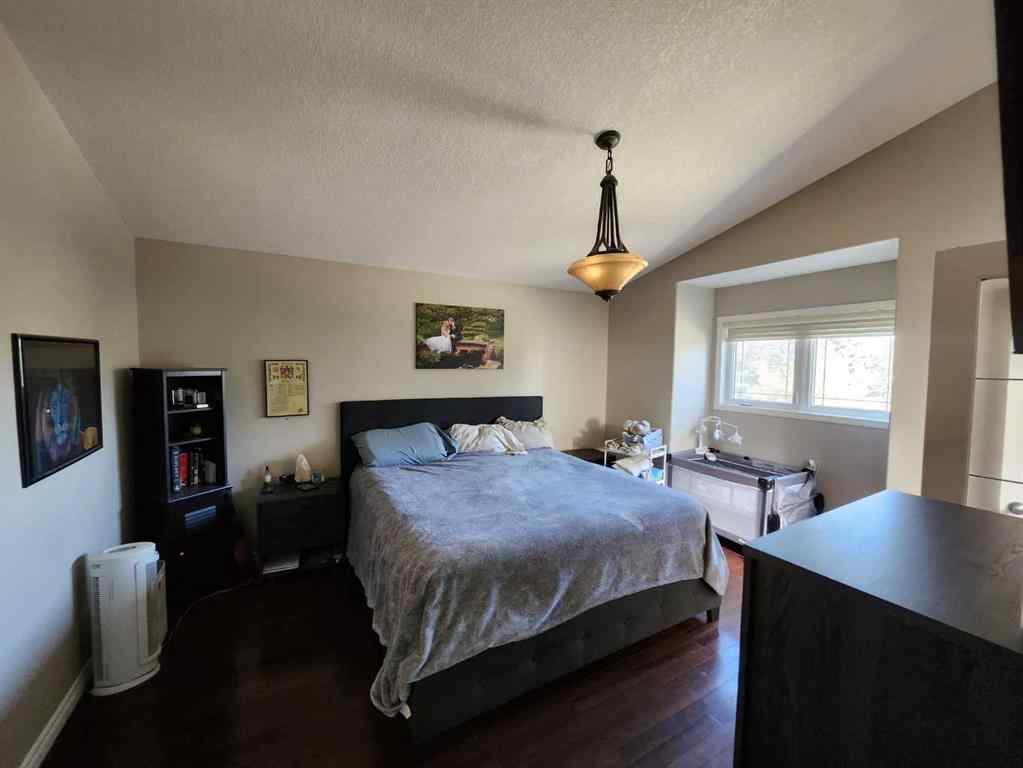 MLS® A2264405 - 2120 25 Street  in NONE Coaldale, Residential