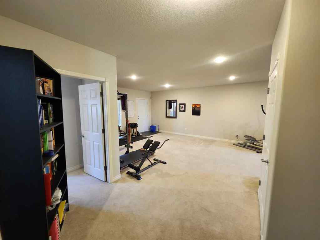 MLS® A2264405 - 2120 25 Street  in NONE Coaldale, Residential